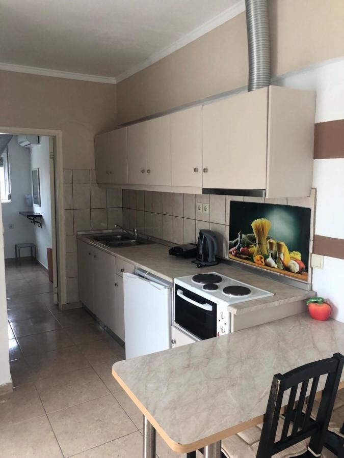 Toula'S Apartments Фаліракі Екстер'єр фото
