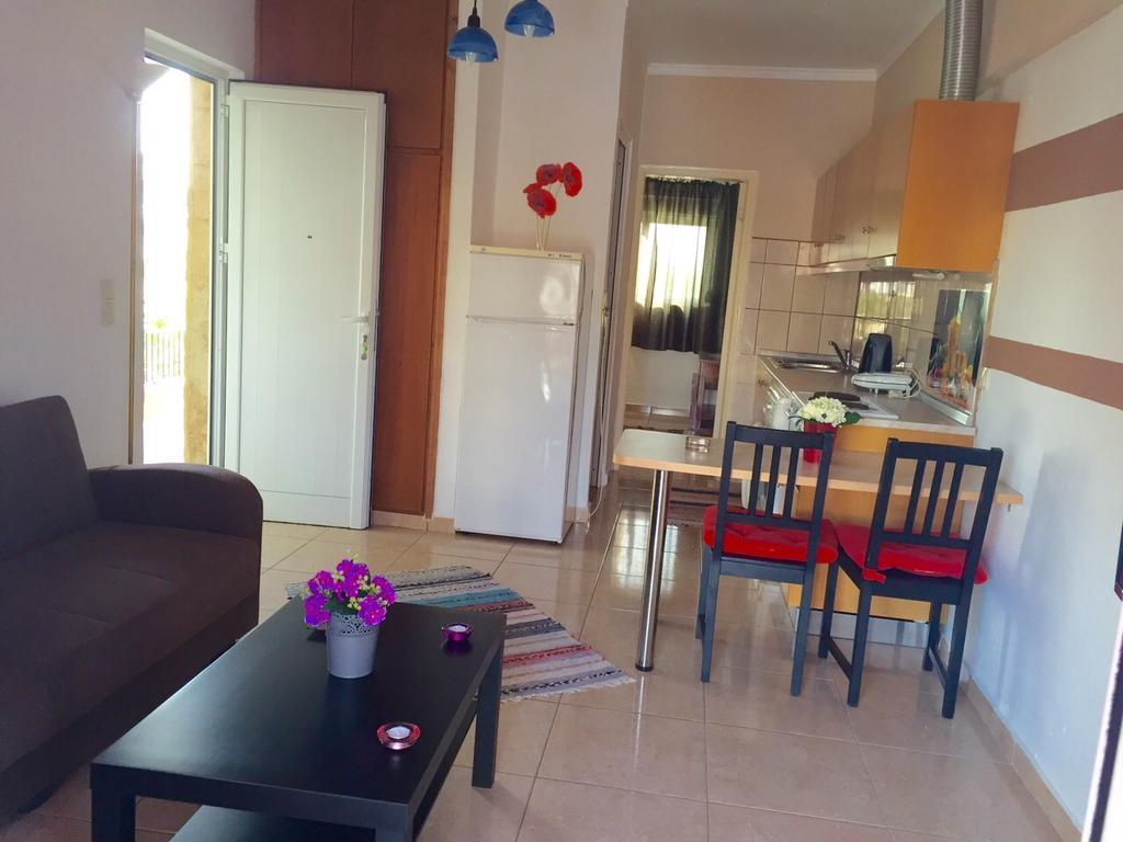 Toula'S Apartments Фаліракі Екстер'єр фото