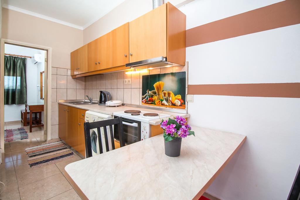 Toula'S Apartments Фаліракі Екстер'єр фото